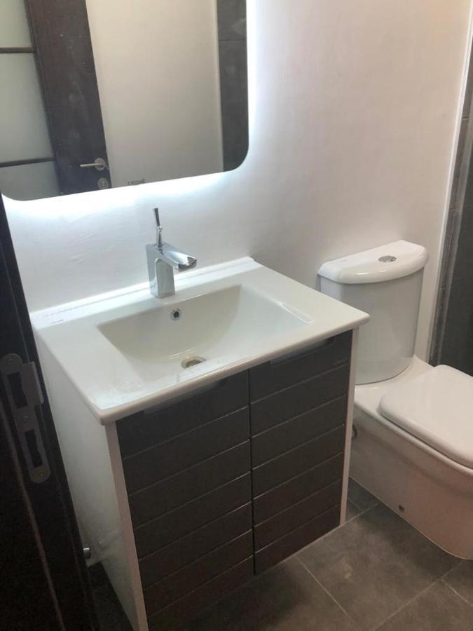 Luxury Labone Edge 2-Bedroom Apartment In Accra - Fivehills Homes Ngoại thất bức ảnh