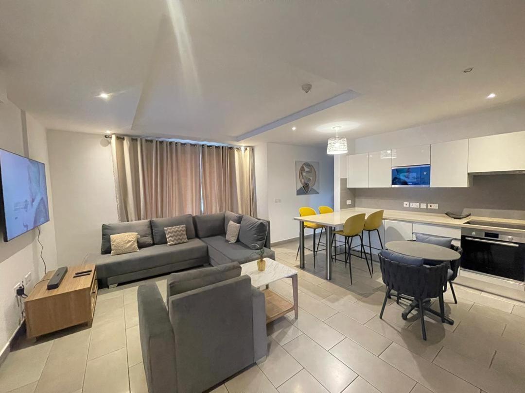 Luxury Labone Edge 2-Bedroom Apartment In Accra - Fivehills Homes Ngoại thất bức ảnh